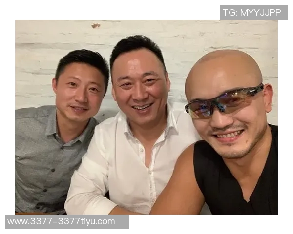 华子运球失误引发怒火三分绝杀小白终结比赛悬念