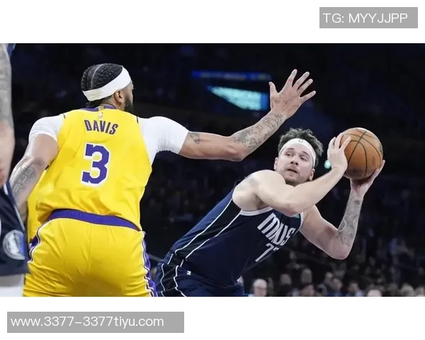 东契奇交易风波再起18年老鹰换吹杨25年独行侠换浓眉引发热议