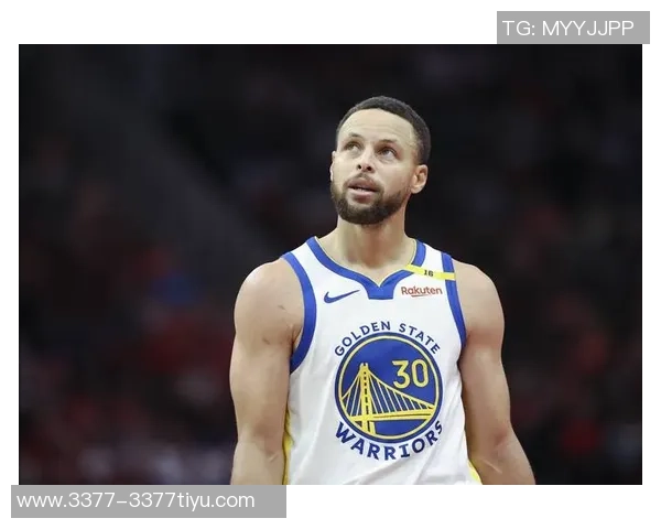 库里追平历史纪录即将迎来第14个赛季GDP组合再度霸榜传奇之路