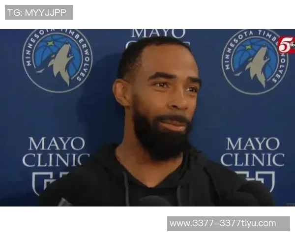 芬奇谈华子康利缺阵影响进攻强调持球决策选择是今日关键问题